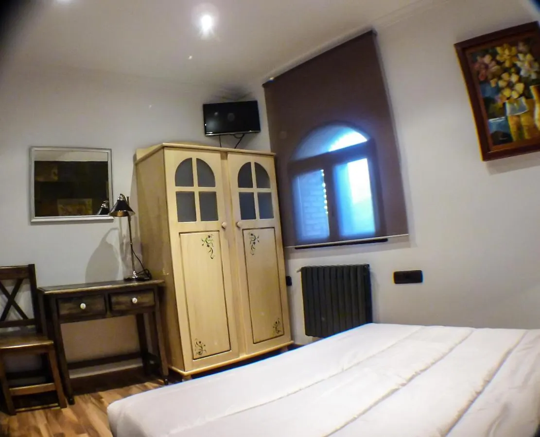 Green Peaks B&B Country House Alojamiento Rural Cortijo de Balsain Spain